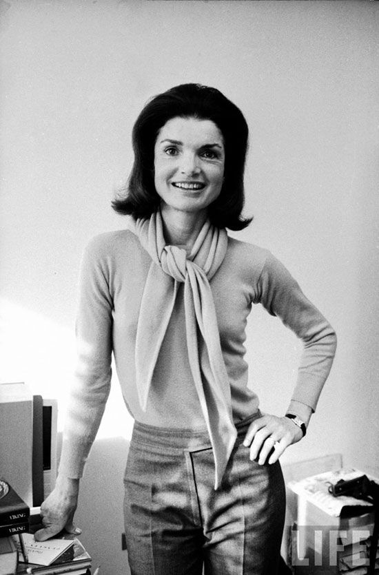 How To Dress And Wear Pearls Like Jackie O Kennedy Pearls Only