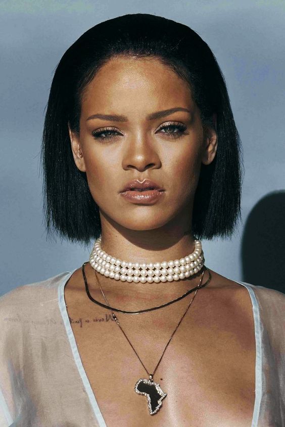 The Pearl Choker Necklace - The Ultimate Symbol of ... (564 x 846 Pixel)